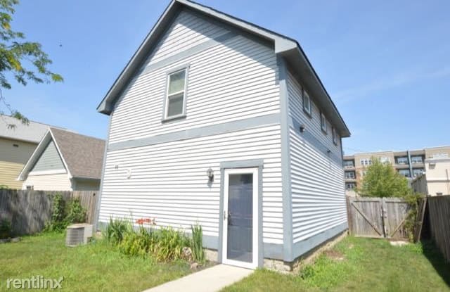 Apartment in Fall Creek Place w/ 2-Car Garage - 2213 North Talbott Street, Indianapolis, IN 46205