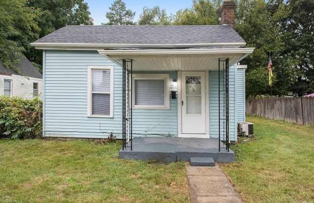 1911 Clyde St photos photos 1911 Clyde St photos photos