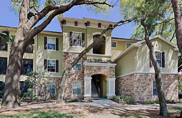 10105 COURTNEY PALMS BOULEVARD - 10105 Courtney Palms Boulevard, Brandon, FL 33619
