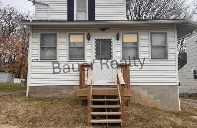 3 -4 Bedroom Home Near Brookside Park photos photos