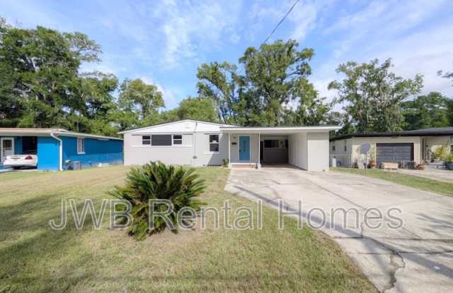 3702 Colebrooke Dr photos photos