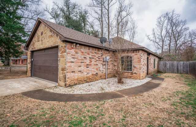 2207 Redbud St photos photos 2207 Redbud St photos photos