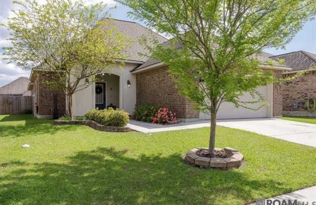 18326 Sunset Park Dr Gallery 2