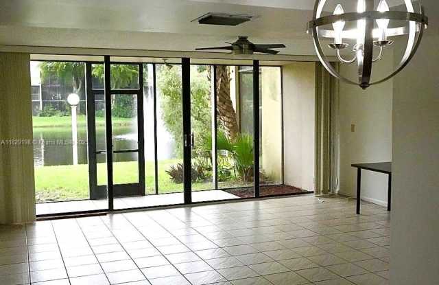 2941 SW 87th Ave photos photos