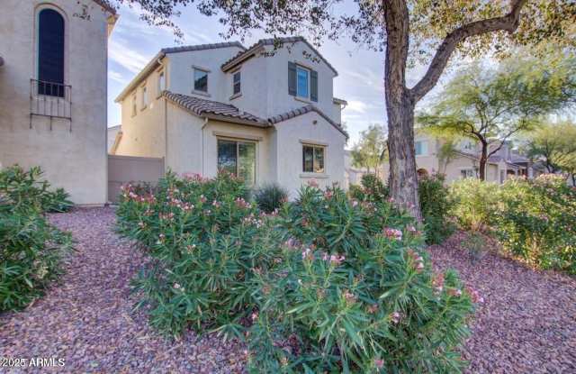 2216 W Le Marche Avenue Gallery 2
