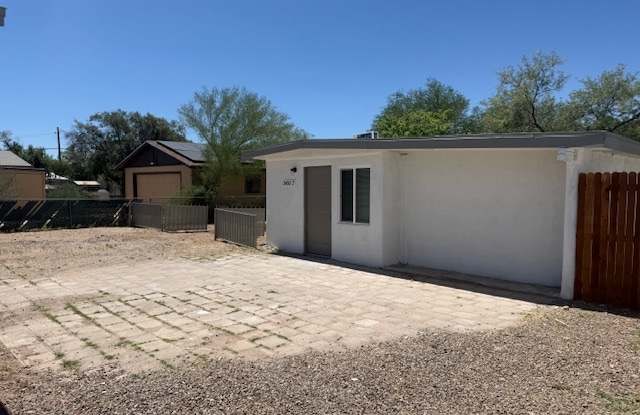 3450 South Liberty Avenue - 2 photos photos