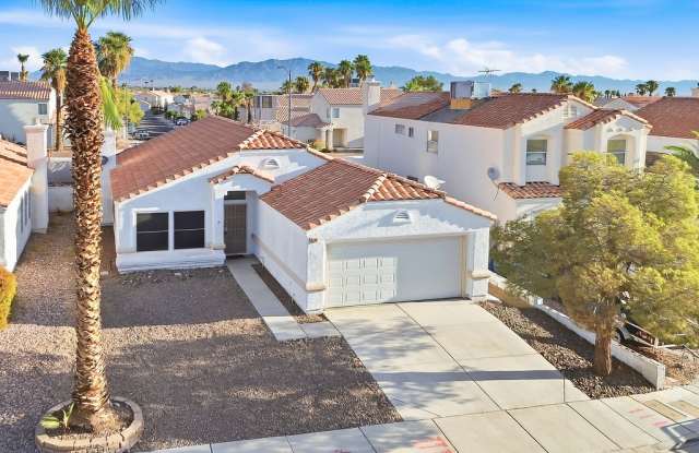 8216 GRASSY POINT CIRCLE Gallery 1