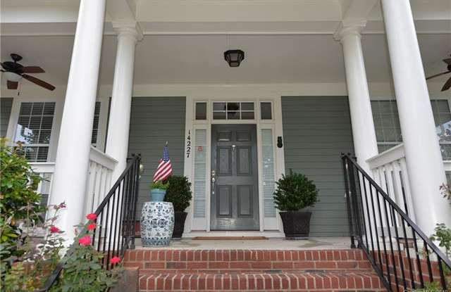 14227 Holly Springs Drive Gallery 3