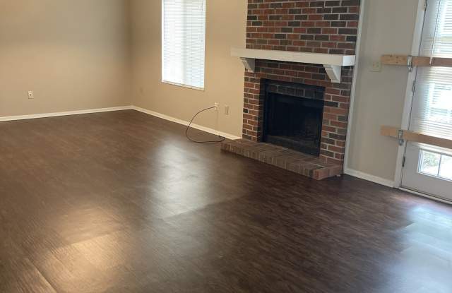 5677 Federalist Court Gallery 4