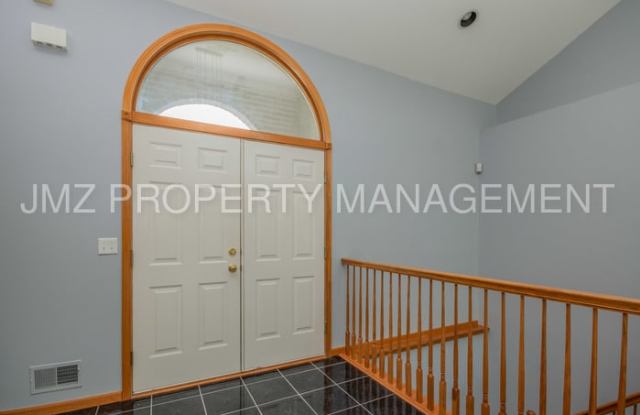 16220 Mott Drive Gallery 3