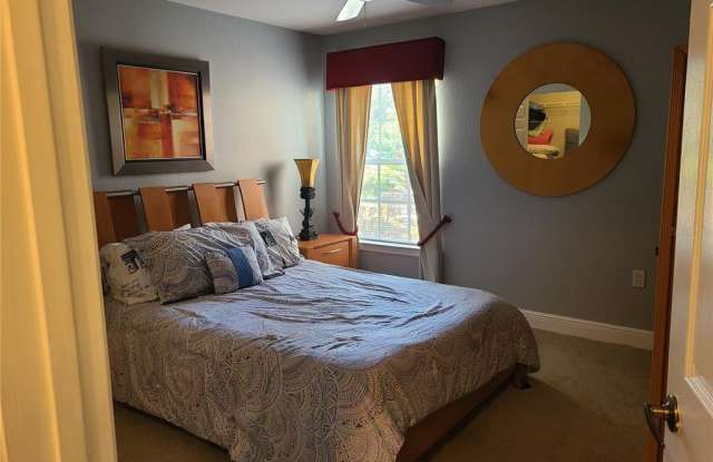8932 MANOR LOOP Gallery 4