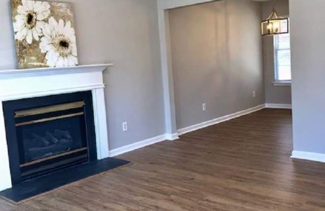 8419 Sunflower Road Gallery 2