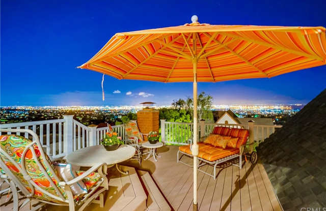 1640 Sunnyside Terrace Gallery 3