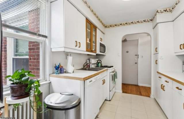 23 Park Ct Gallery 3