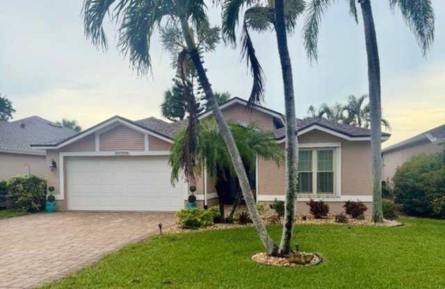20700 Persimmon Place Gallery 2