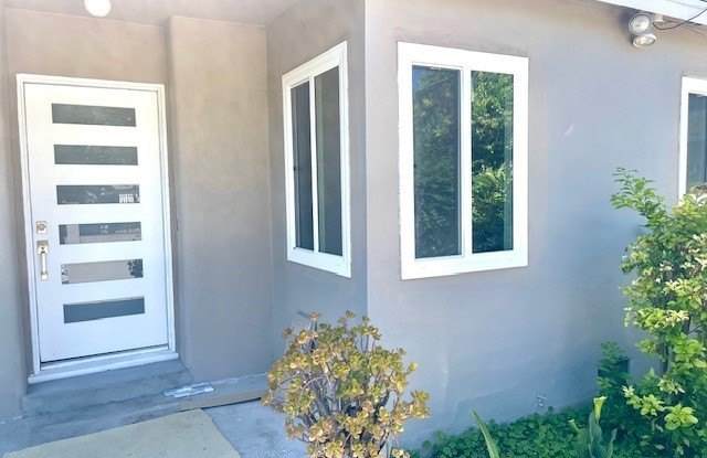 7521 Amigo Avenue photos photos