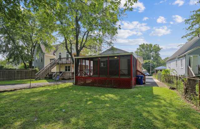 5619 6th St N Lowr UNIT Gallery 2