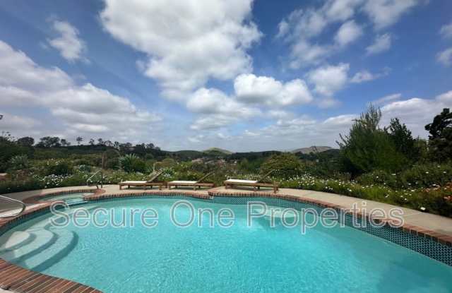 637 Lynwood St photos photos