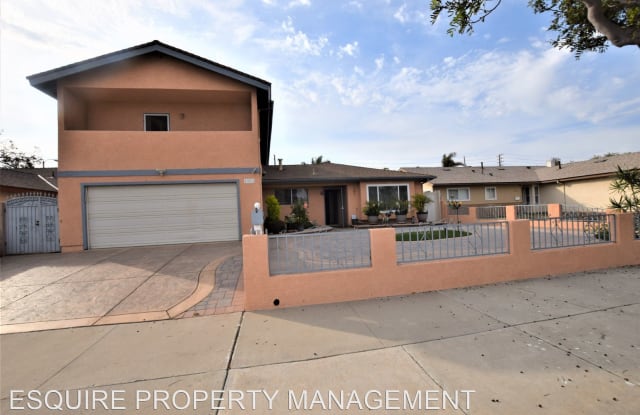1961 LINCOLN CT - 1961 Lincoln Court, Oxnard, CA 93033
