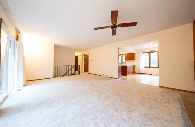 276 Palomino Dr. Gallery 2