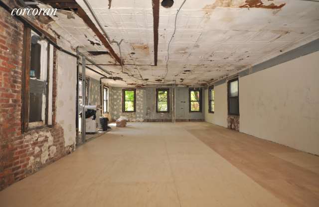 106 Montague Street Gallery 2