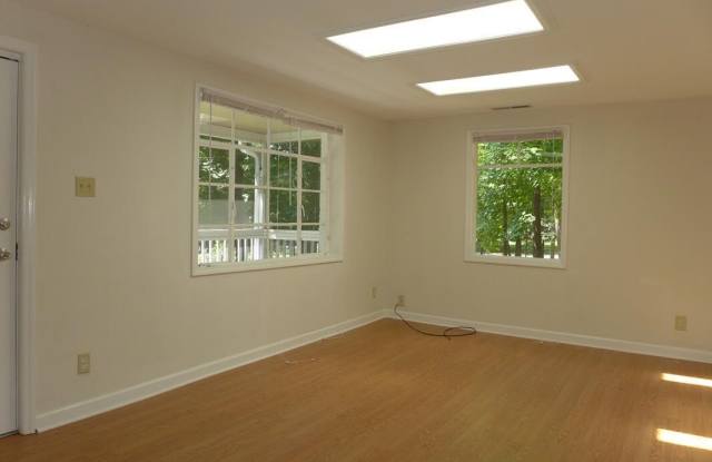 228 Barclay Road Gallery 4