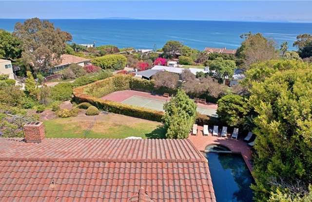 7161 Grasswood Avenue photos photos