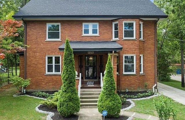 12563 Clifton Blvd - 12563 Clifton Boulevard, Lakewood, OH 44107