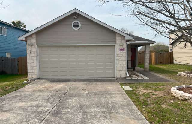 Welcome home to 104 Briar St! photos photos Welcome home to 104 Briar St! photos photos