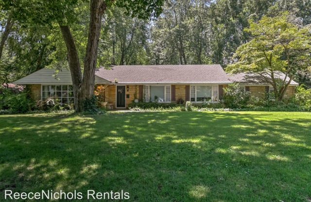 3821 W 65th Terrace - 3821 West 65th Terrace, Mission Hills, KS 66208
