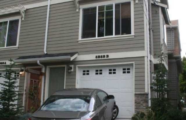 5252 12th Ave NE #B - 5252 12th Avenue Northeast, Seattle, WA 98105