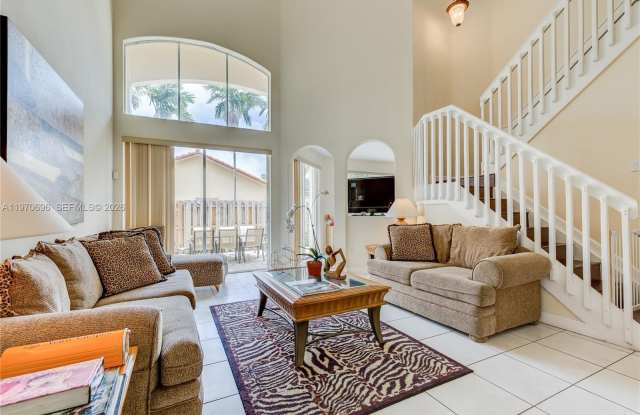 11264 NW 54th Ter photos photos