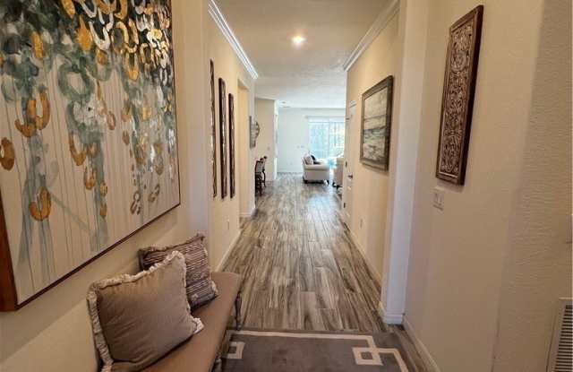 15556 Pascolo Lane Gallery 4