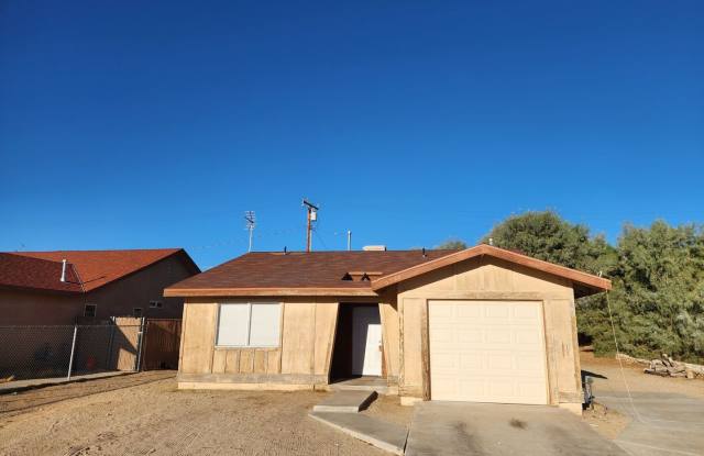 Newly Updated 2 Bedroom Home Gallery 3