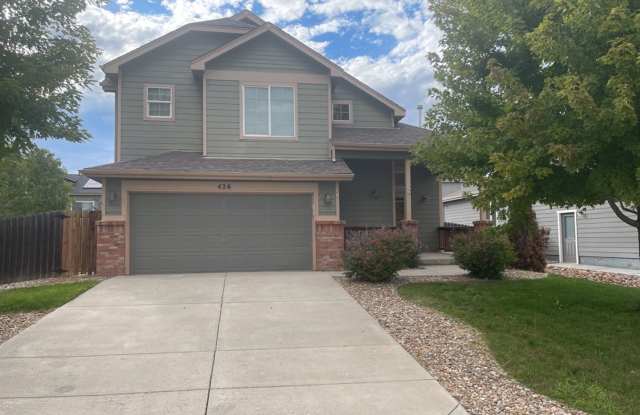 4 Bedroom 3.5 Bath 2 Garage House - 426 Heritage Lane, Johnstown, CO 80534