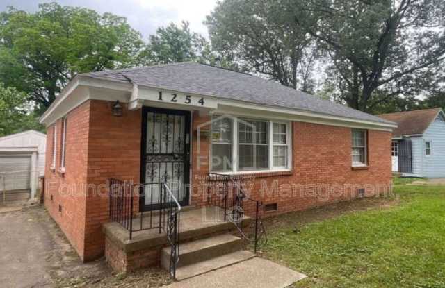 1254 Will Scarlet Road Gallery 1