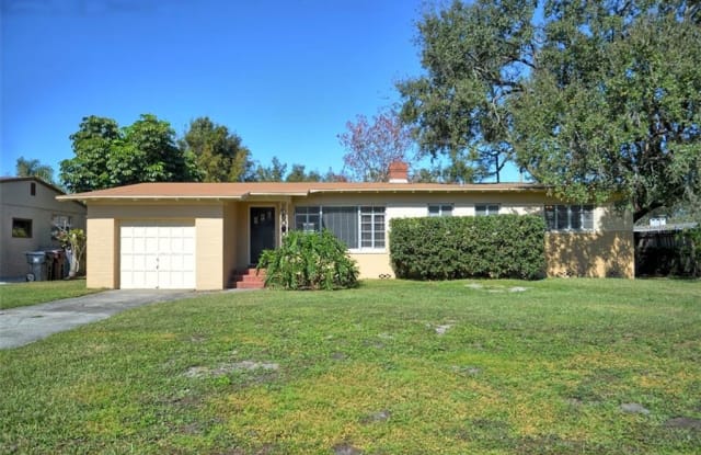 1337 CUMBIE STREET - 1337 Cumbie Street, Orlando, FL 32804