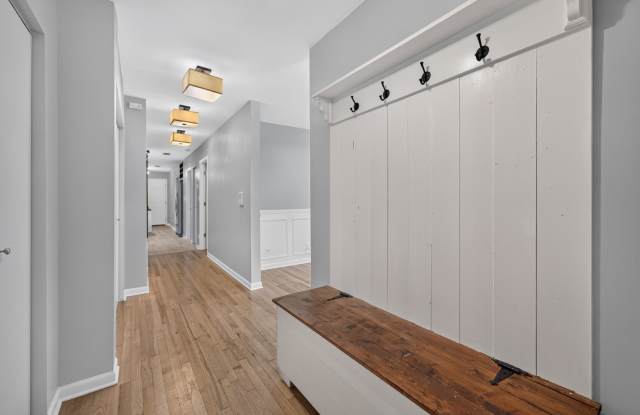 1629 N Clybourn Avenue Gallery 4