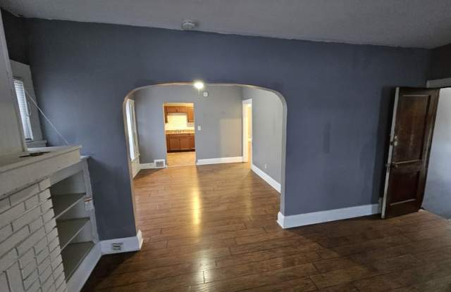 4915 East 109th Street - Upstairs photos photos