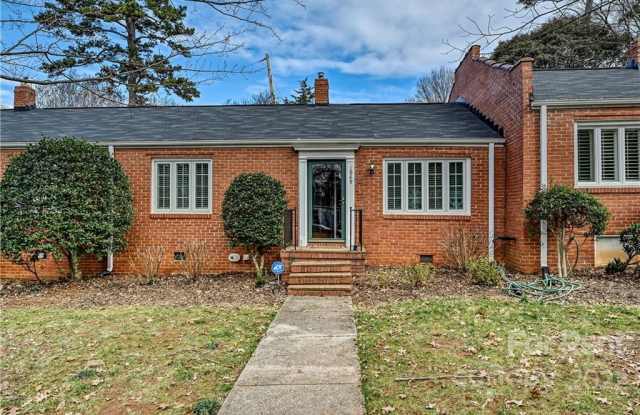 1949 Lynnwood Drive Gallery 2