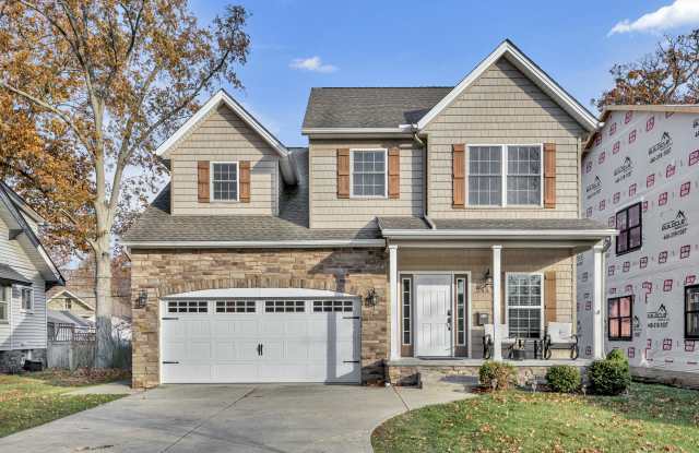 345 Kenilworth Road photos photos