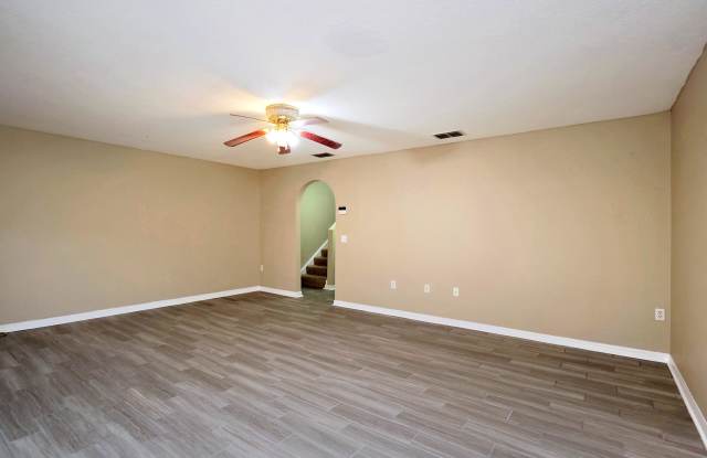 11892 LAKE BEND CIR Gallery 3