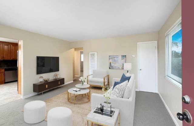 4550 Opal ST B photos photos