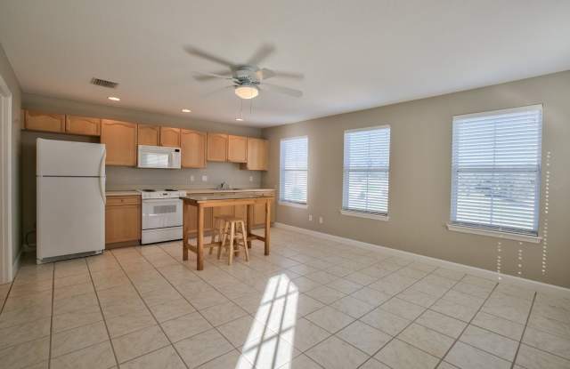 2106-1 Merrifield Gallery 2