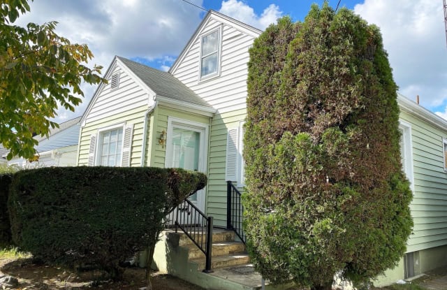 212 Northwestern Ave photos photos
