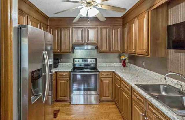 100 Pear Tree Circle photos photos