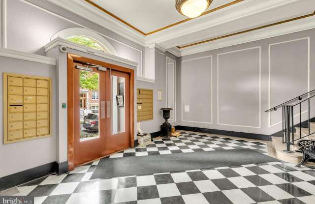1615 KENYON Street NW Gallery 4