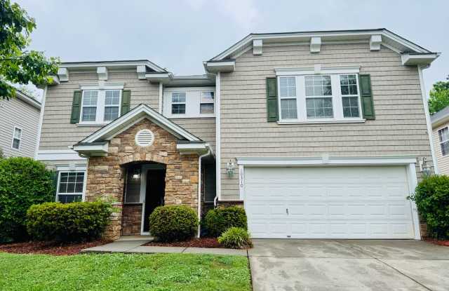 Move-in Ready! - 10310 Glenburn Lane, Charlotte, NC 28278