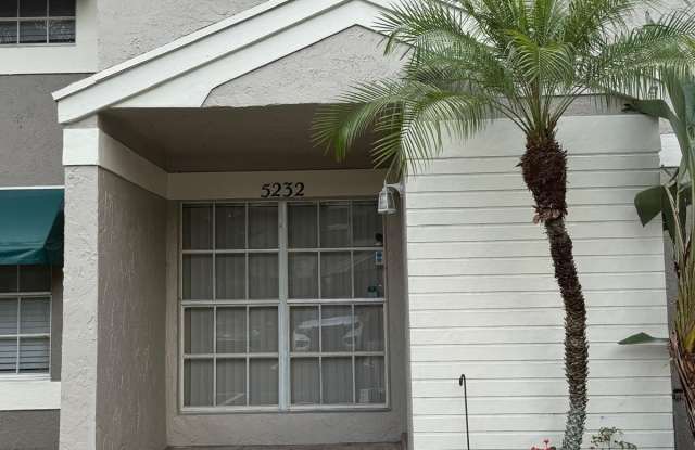 5232 SW 122ND Terrace Gallery 2