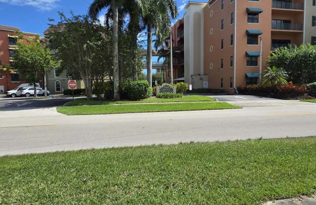 1610 Presidential Way unit: 105 photos photos